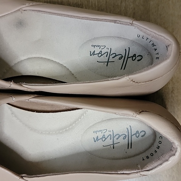 Women's Clarks Juliet Palm Praline Leather Pumps, Cream, Size 7N, New W/O Box - Picture 6 of 9